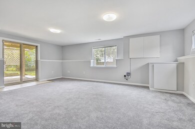 220 Highfalcon Rd, Reisterstown, MD 21136 - photo 7