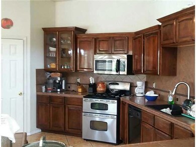 517 Schwabe St, El Paso, TX 79907 - photo 5