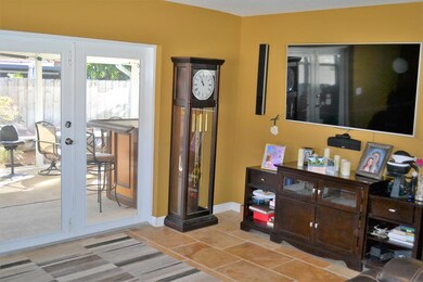 6606 Osborne Dr, Lake Worth, FL 33462 - photo 4