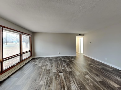 952 88th Ln NW, Coon Rapids, MN 55433 - photo 3