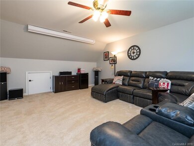 9004 Torrence Crossing Dr, Huntersville, NC 28078 - photo 7