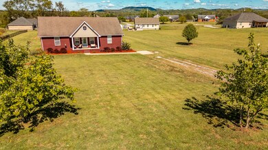 1017 Spire Way Dr, Castalian Springs, TN 37031 - photo 5