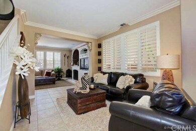 Absolutely gorgeous, the entry parlor with plantat