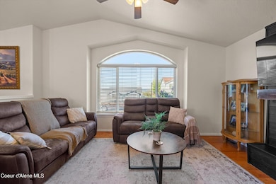 08-Living Room