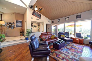 006_Living - Foyer