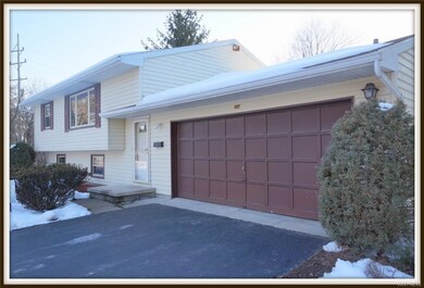 Maintenance free exterior with vinyl siding and ro