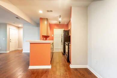 277AlexandraDriveUnit6byKeenEyeMarketing