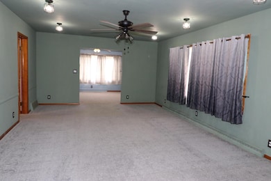 102 W Bryant St, Greensburg, IN 47240 - photo 2