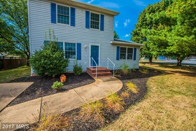 214 Duke Cir, Strasburg, VA 22657 - photo 2