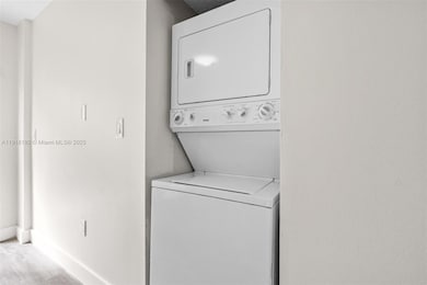 Aalmeda Towers unit 104, Hialeah, FL 33016 - photo 6