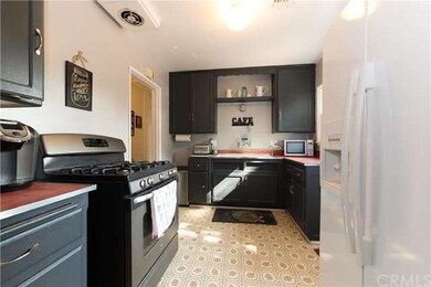 Vintage kitchen beauty to go with this charming ho
