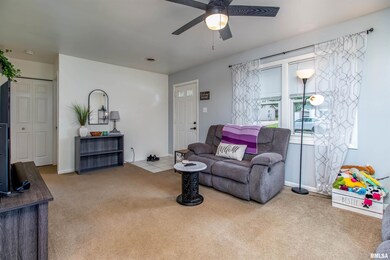 7315 Volquardsen Ave, Davenport, IA 52806 - photo 5