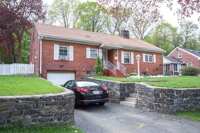 55 Portland St, Holyoke, MA 01040 - photo 2