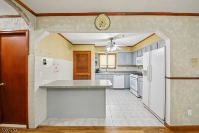 22 Saint Francis St, Newark, NJ 07105 - photo 6