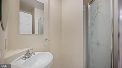 11533 Aberstraw Way, Germantown, MD 20876 - photo 4