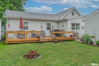 5029 N Pine St, Davenport, IA 52806 - photo 6