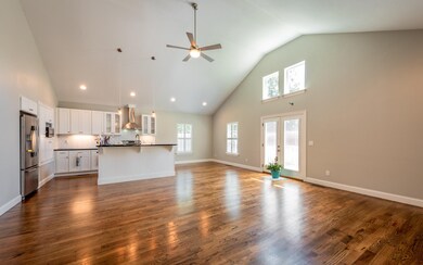 1407 Oneal Rd, Hixson, TN 37343 - photo 6