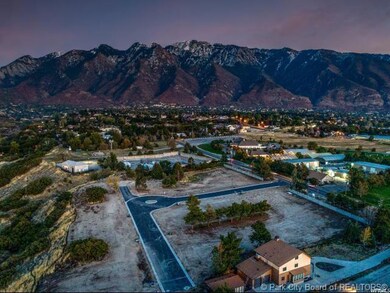 10696 S Quail Crest Ln, Sandy, UT 84092 - photo 2