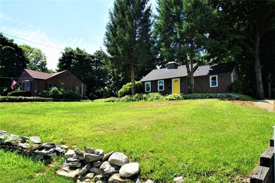 14 Lowell Dr, Johnston, RI 02919 - photo 3