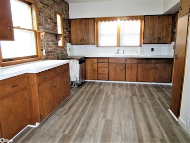 1406 River St, Iowa Falls, IA 50126 - photo 6