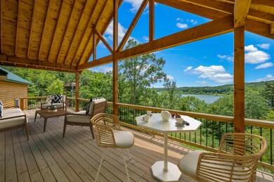 Lakefront Table Rock Lake