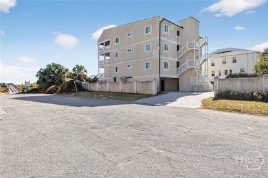 1 Center St unit 2, Tybee Island, GA 31328 - photo 2