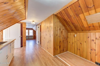 1346 van Antwerp Rd unit 2, Schenectady, NY 12309 - photo 4