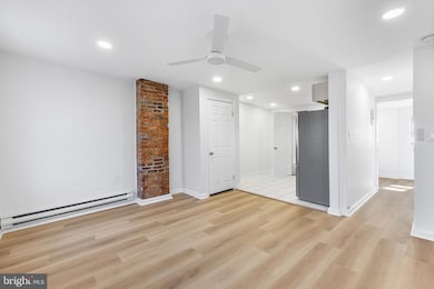 2120 Christian St unit 3, Philadelphia, PA 19146 - photo 5