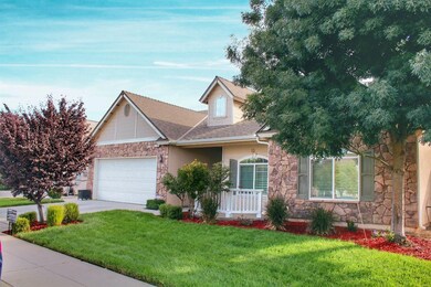 3136 N Clover Ave, Fresno, CA 93727 - photo 6