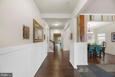 1121 Sassafras Cir, Eldersburg, MD 21784 - photo 2