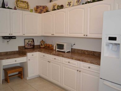 390 Herndon St, Sebastian, FL 32958 - photo 7