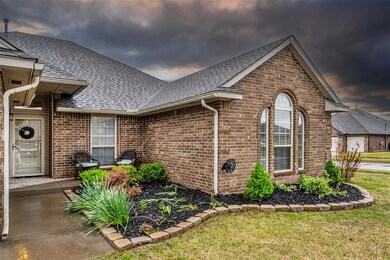 View of front facade with a front lawn