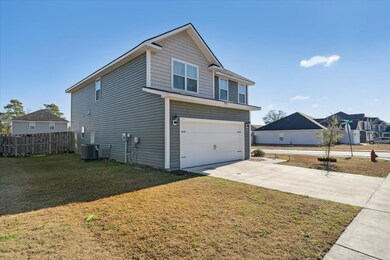 828 Fairview Cir, Hinesville, GA 31313 - photo 2