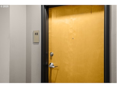 The Lexis on the Park unit 418, Portland, OR 97209 - photo 2