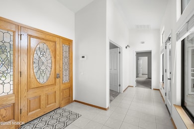 6_4695 blackstone ct-6