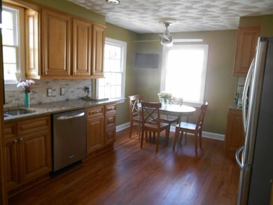 2692 York Rd 011