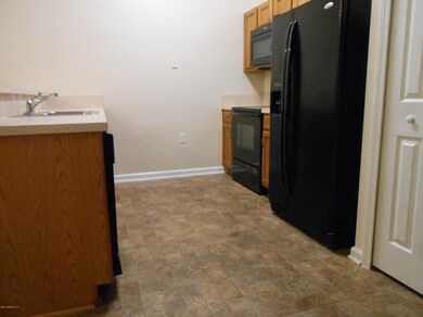 5051 Playpen Dr unit 5, Jacksonville, FL 32210 - photo 7