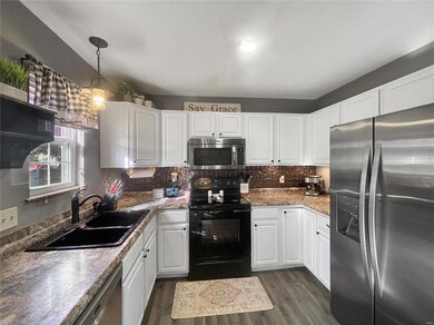 Kitchen - Main Floor