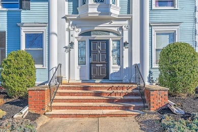 64 Nahant St unit 1, Lynn, MA 01902 - photo 3