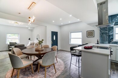 554 Kelton Ave, Columbus, OH 43205 - photo 5