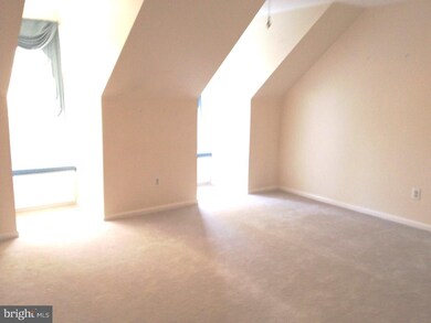 824 Westfield Dr unit B7, Cinnaminson, NJ 08077 - photo 3