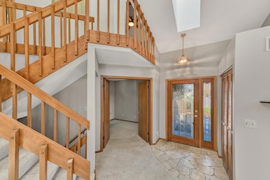 N81W13567 Golfway Dr, Menomonee Falls, WI 53051 - photo 2