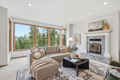 12112 E Burnett Rd, Mead, WA 99021 - photo 5