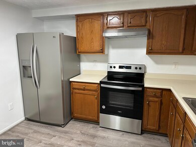 9423 Woodsong Ct, Laurel, MD 20723 - photo 6