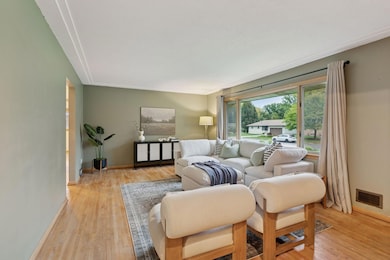 3341 Xenia Ave N, Minneapolis, MN 55422 - photo 7