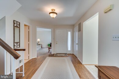 1315 Wedgewood Manor Way, Reston, VA 20194 - photo 4