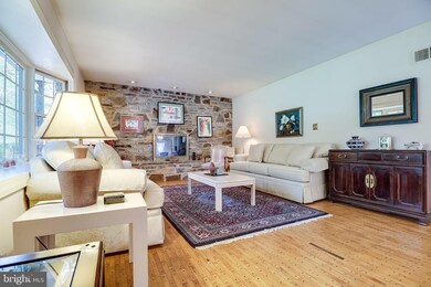 7801 Lee Ave, Alexandria, VA 22308 - photo 6