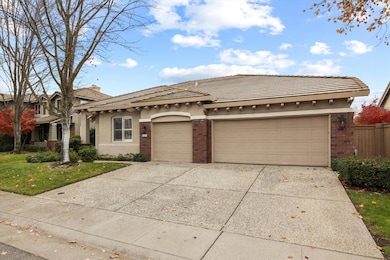 1121 Elderberry Cir, Folsom, CA 95630 - photo 3