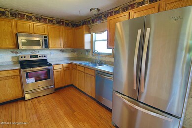 10219 Hornbeam Blvd, Louisville, KY 40228 - photo 5