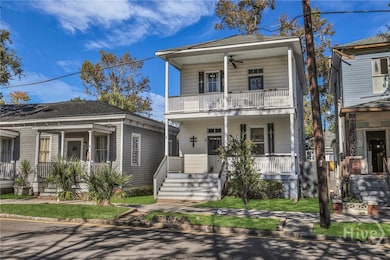 *exterior photos may have digitally enhanced landscaping colors